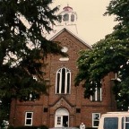 raccoon_church2